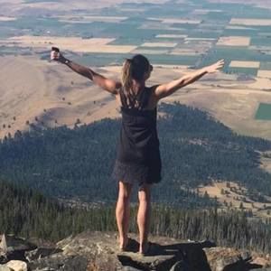 Meet your Posher, Jocelyn